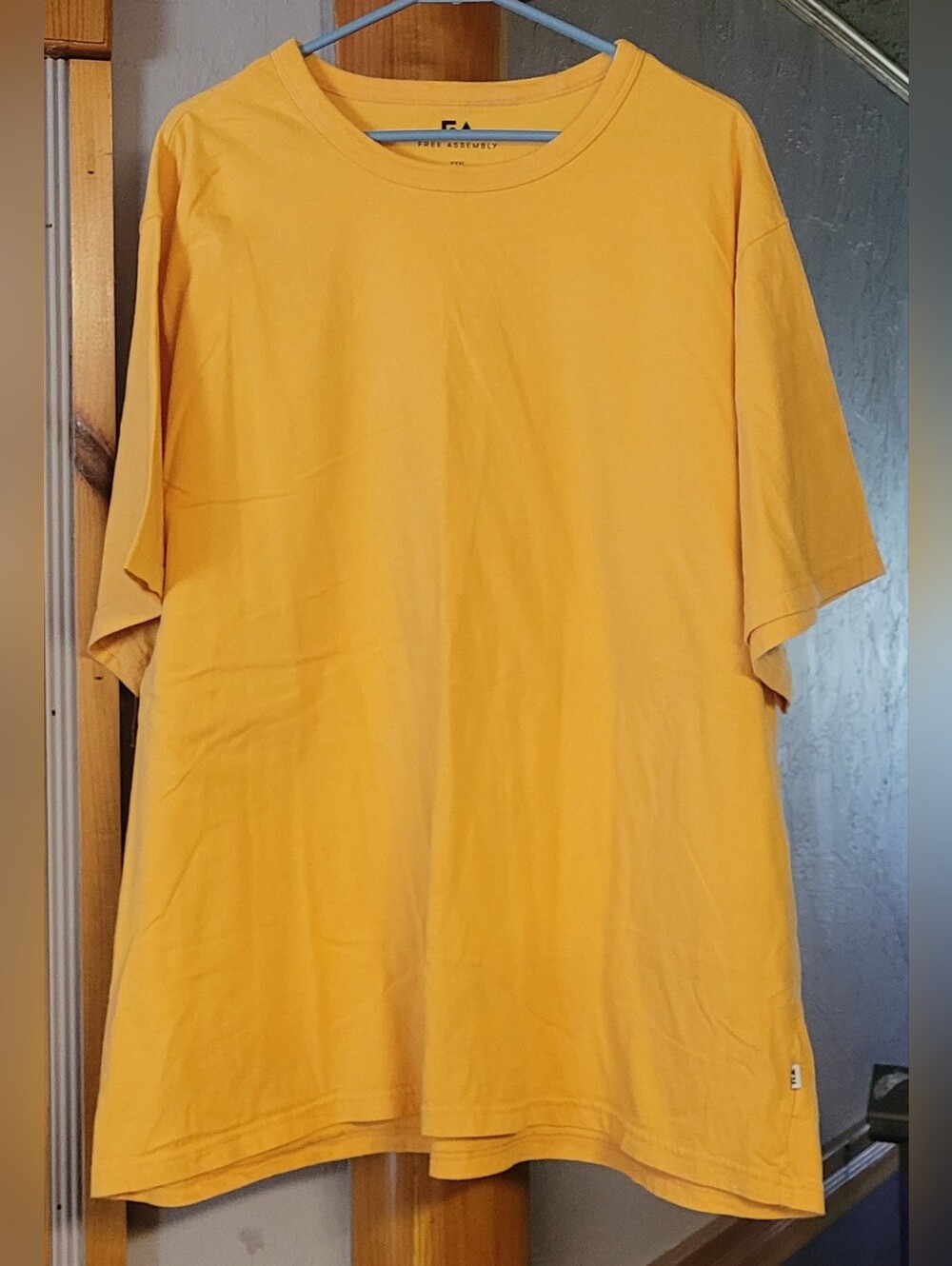 Men's Free Assembly Shirt.